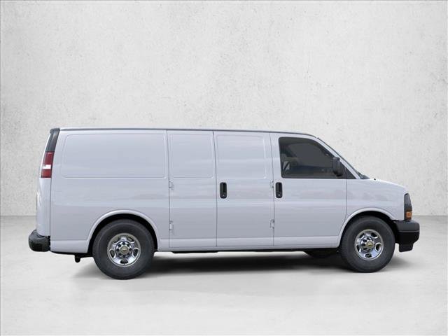 New 2026 Chevrolet Express 3500 w/ Driver Convenience Package RWD image 6