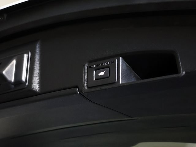 Certified 2023 Acura RDX w/ Technology Package AWD/4WD image 31