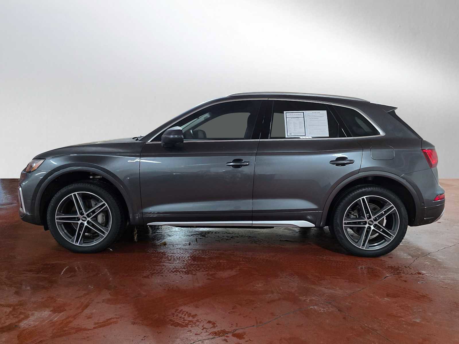 Used 2021 Audi Q5 e Prestige w/ Prestige Package image 6