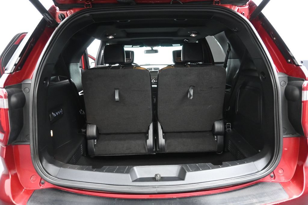 Used 2016 Ford Explorer Sport w/ Equipment Group 401A AWD/4WD image 23