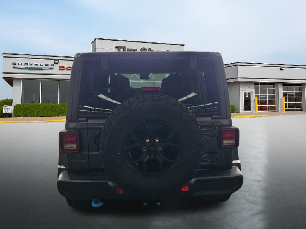 Used 2024 Jeep Wrangler Unlimited AWD/4WD image 7