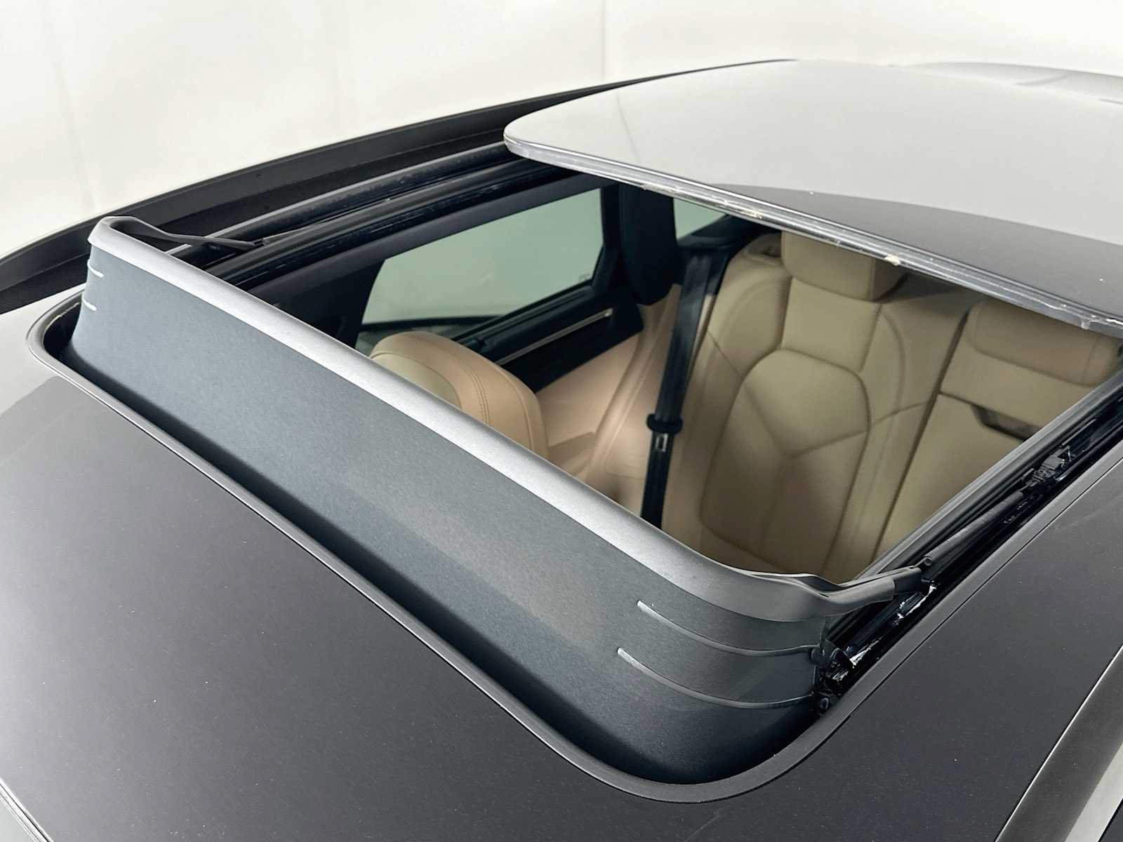 New 2026 Porsche Macan S AWD/4WD image 22