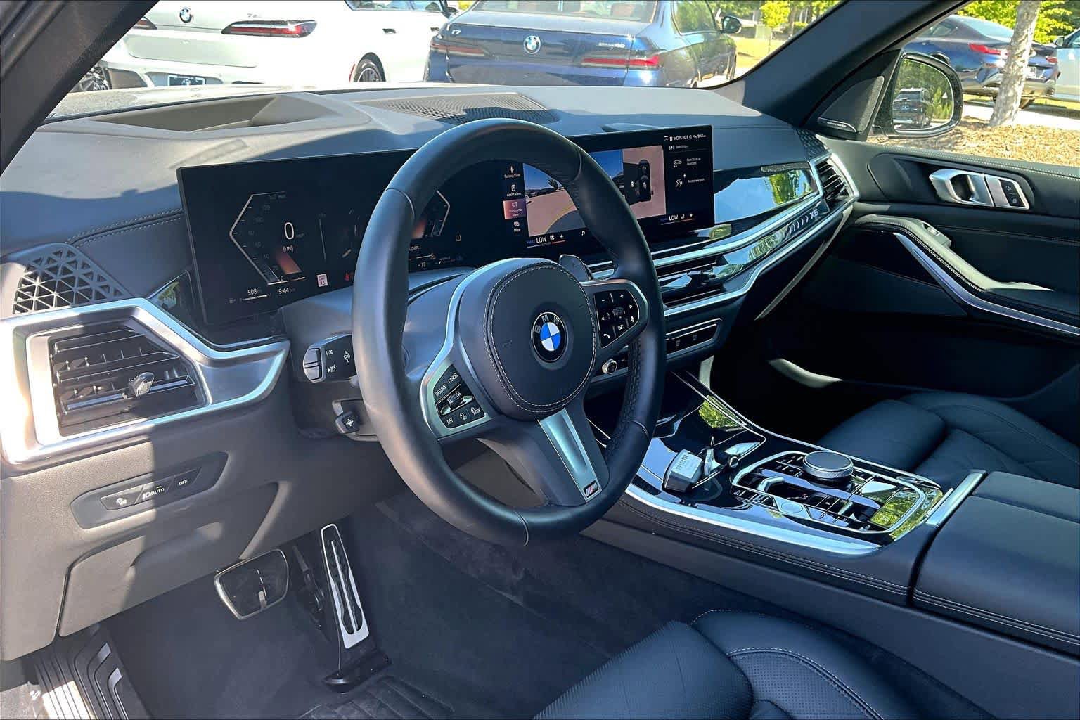 Certified 2026 BMW X5 sDrive40i w/ M Sport Package RWD image 17