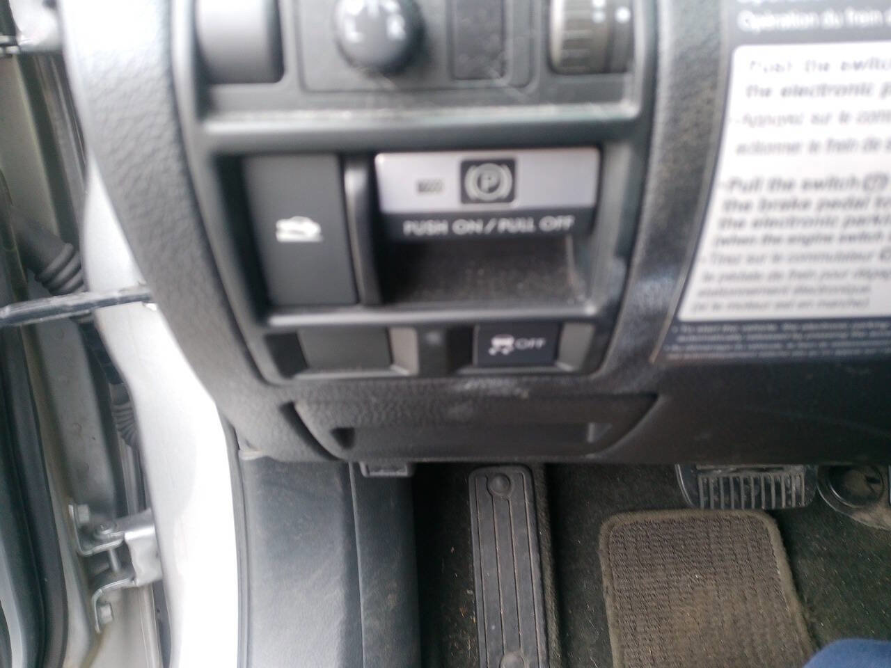 Used 2011 Subaru Outback 2.5i Premium image 35