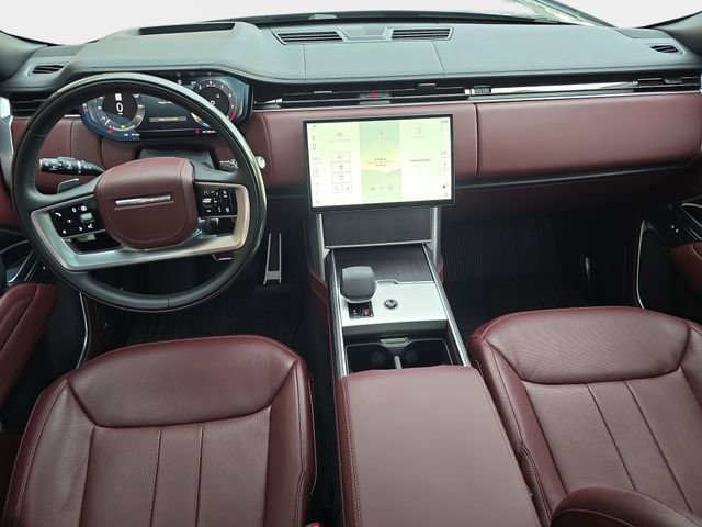 Certified 2024 Land Rover Range Rover Long Wheelbase Autobiography AWD/4WD image 10