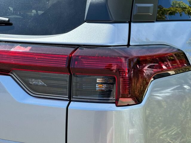 Certified 2026 Subaru Outback Premium AWD/4WD image 34