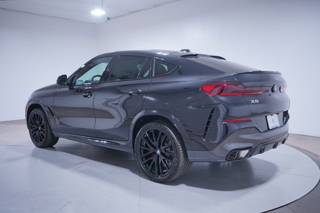 New 2026 BMW X6 xDrive40i w/ Premium Package AWD/4WD image 3