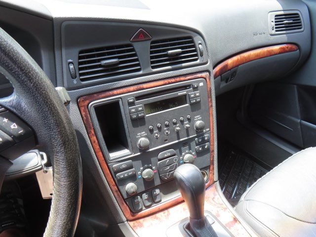 Used 2006 Volvo S60 2.5T FWD image 21