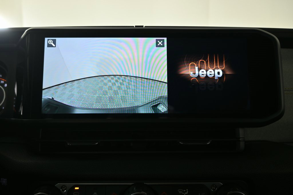 New 2025 Jeep Gladiator Willys image 28