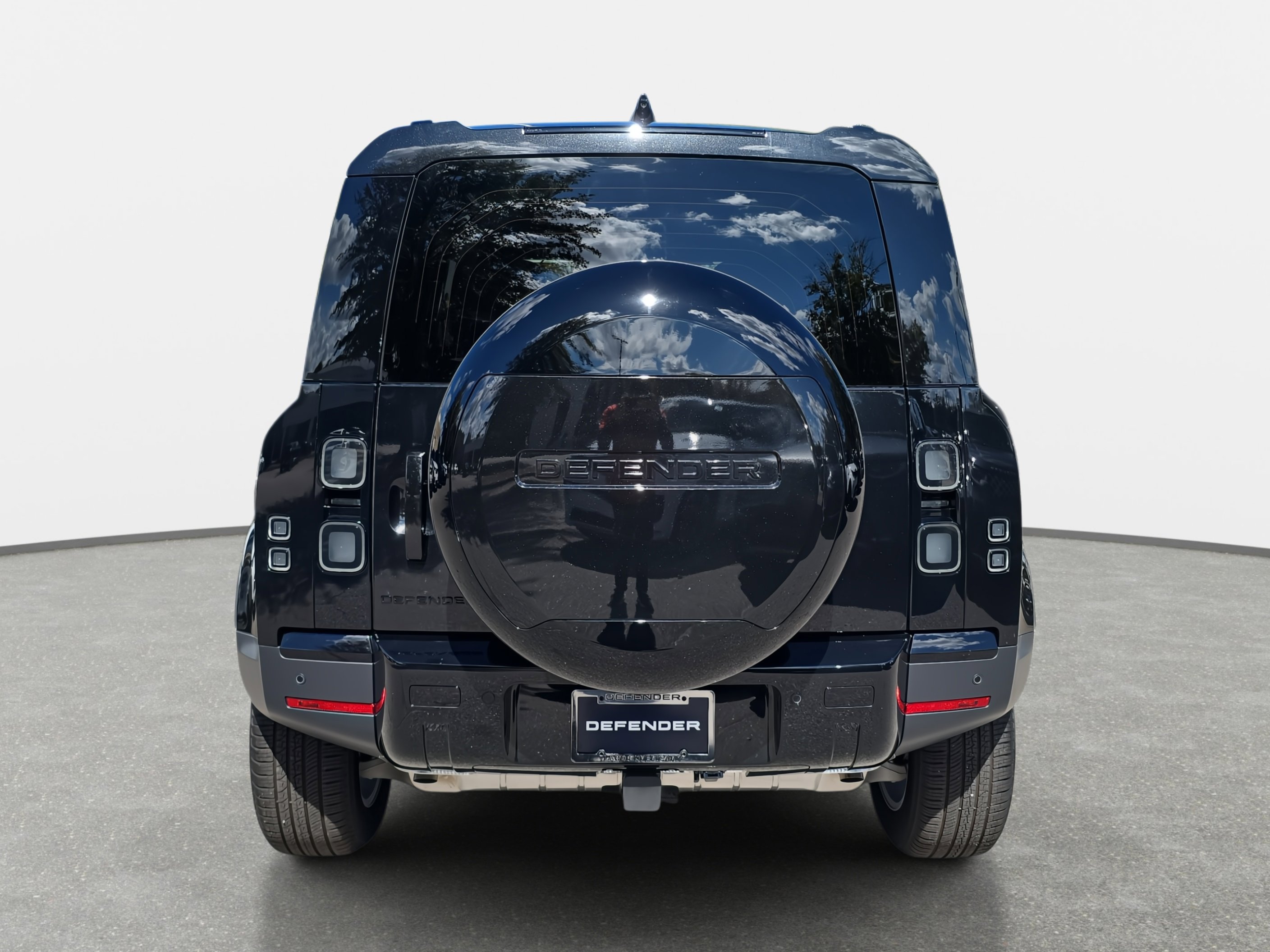 New 2026 Land Rover Defender 110 S image 6