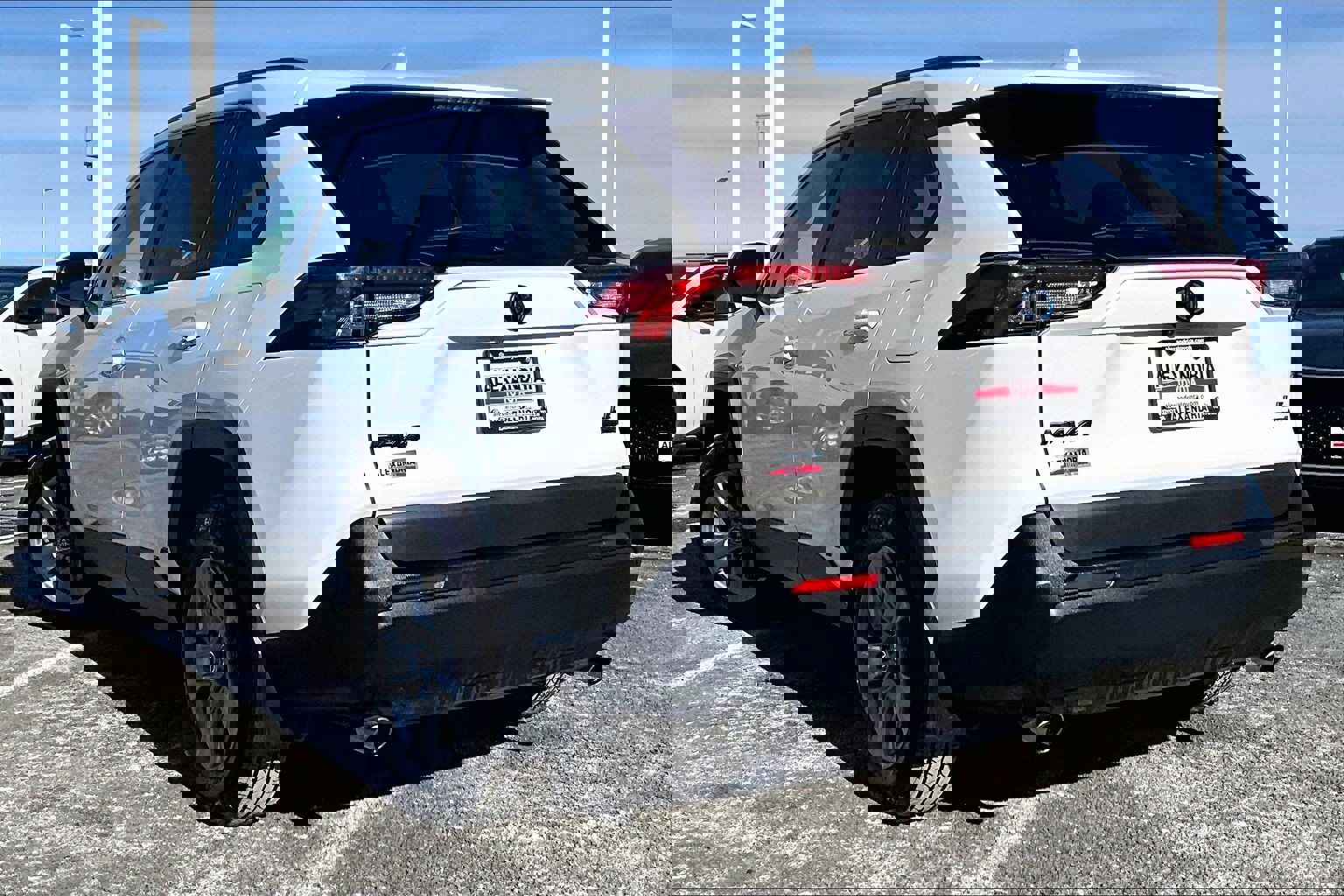 Used 2023 Toyota RAV4 LE image 11