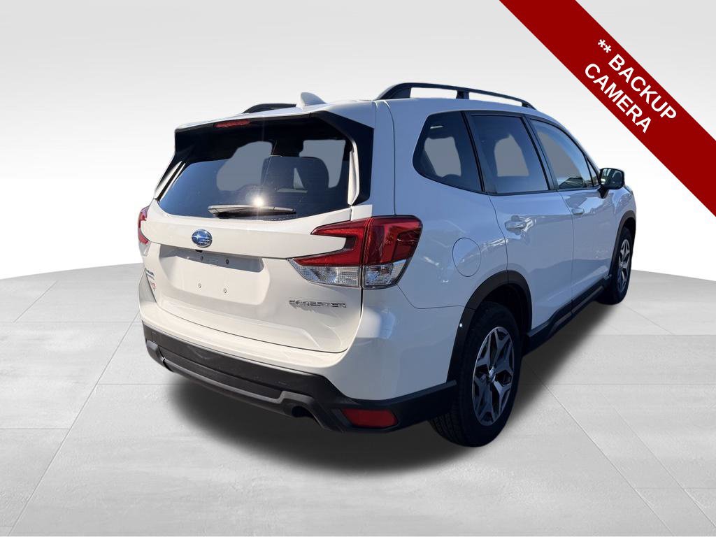 Used 2021 Subaru Forester Premium AWD/4WD image 9