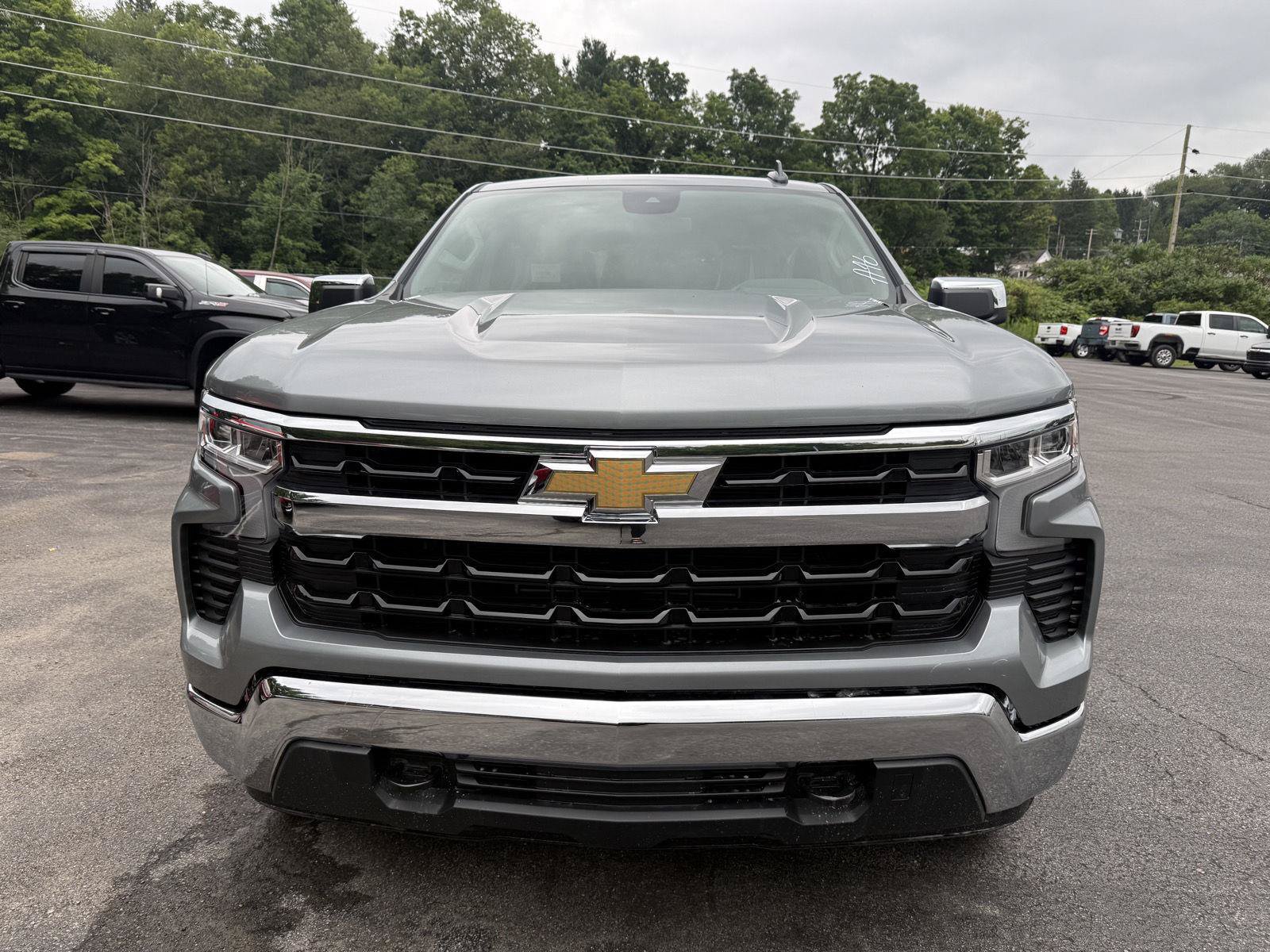New 2026 Chevrolet Silverado 1500 LT w/ LPO, Liner Protection Package AWD/4WD image 2