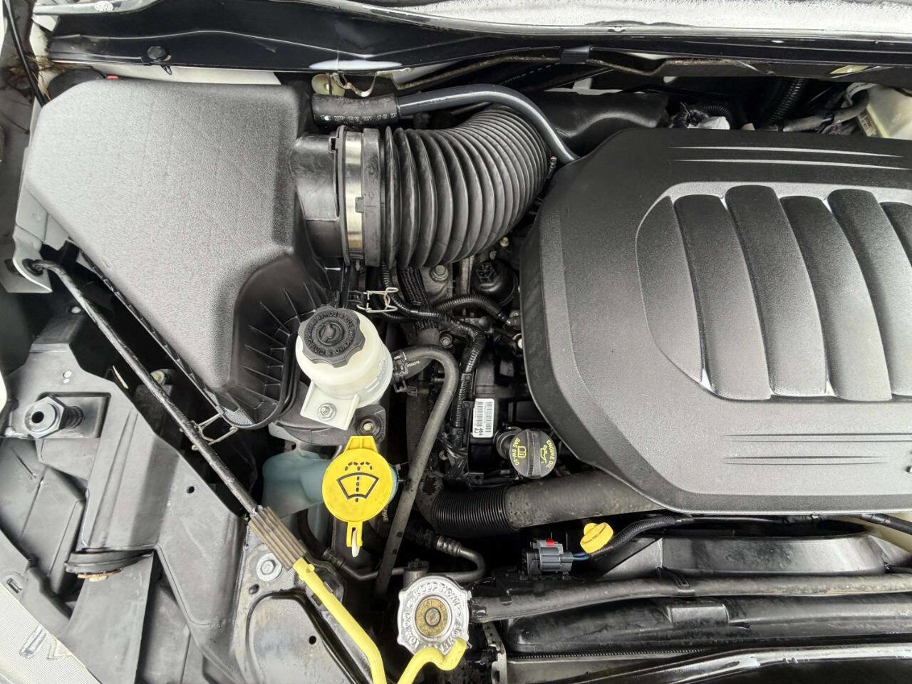 Used 2017 Dodge Grand Caravan SE image 26