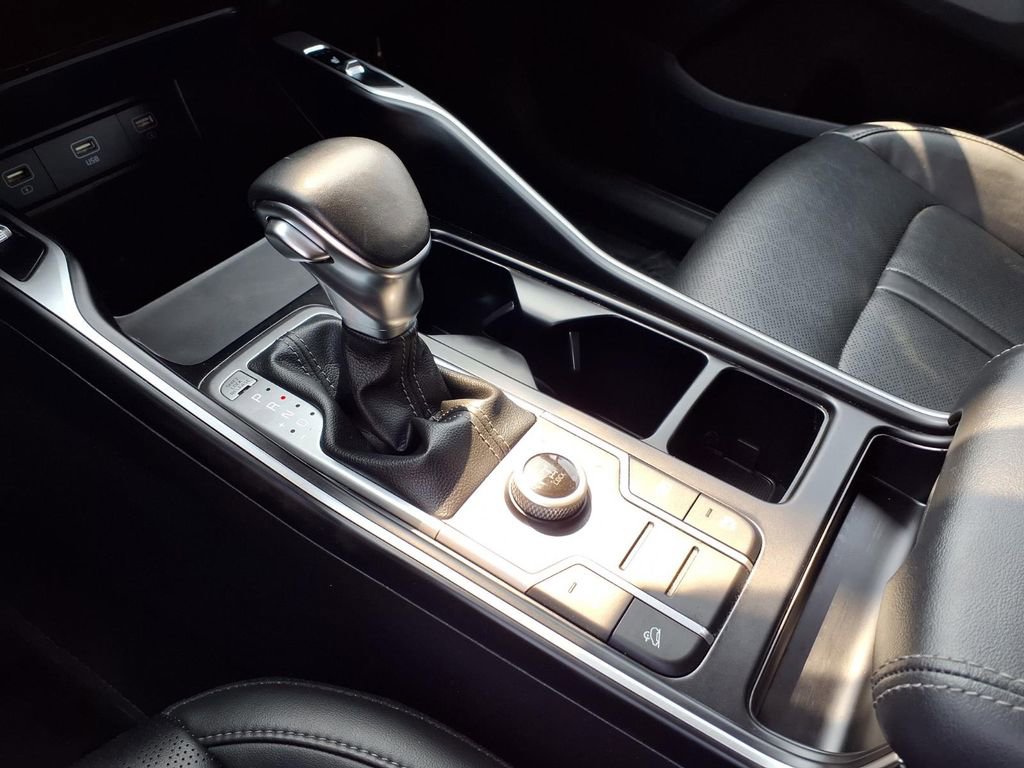 Certified 2022 Kia Sorento S image 21