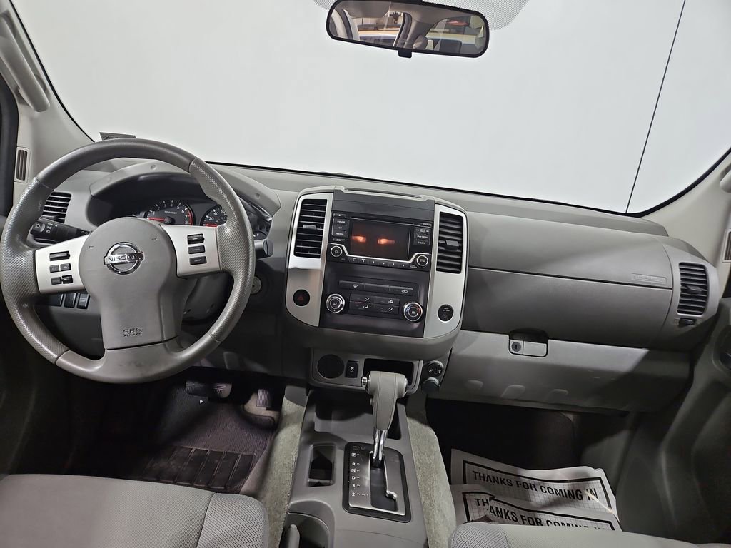 Used 2017 Nissan Frontier S image 12