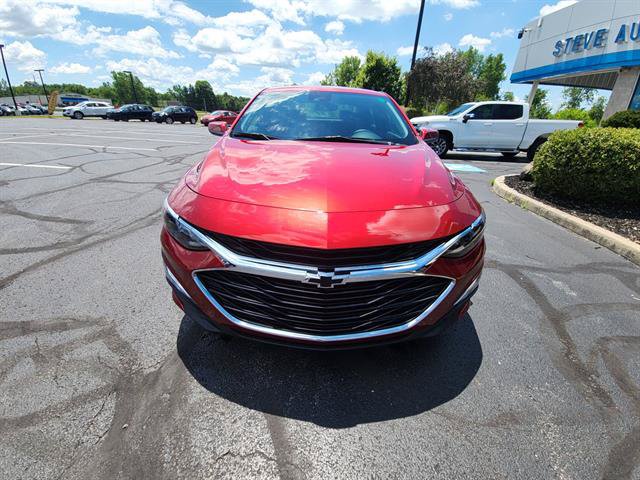 Used 2024 Chevrolet Malibu RS w/ LPO, Floor Liner Package FWD image 2