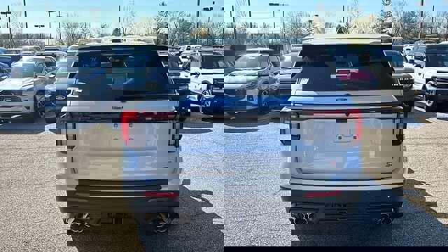 New 2026 Ford Explorer ST w/ Sun And Sound Package image 32