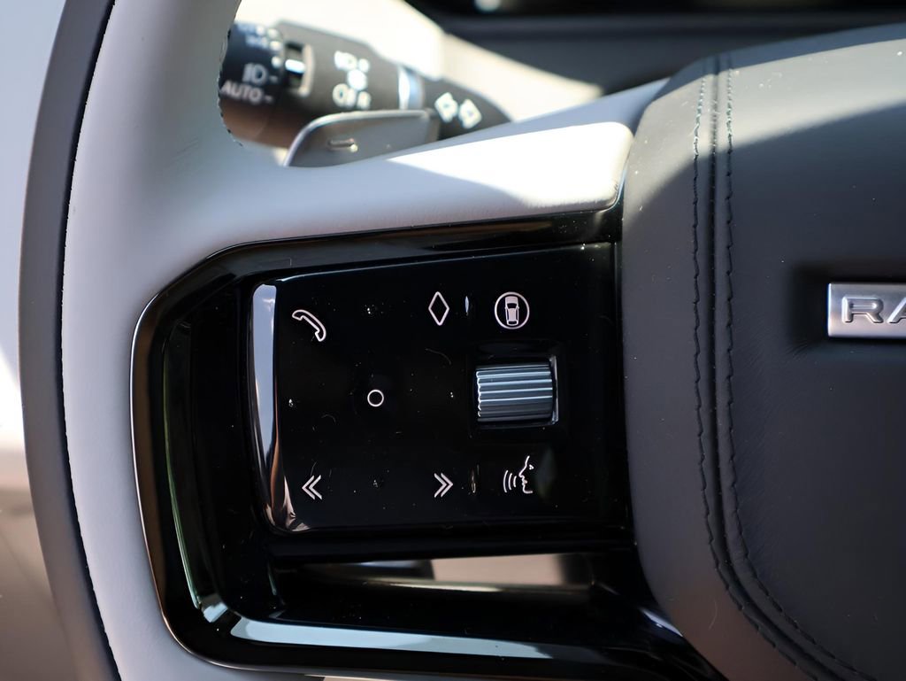 New 2026 Land Rover Range Rover Velar Dynamic SE image 31