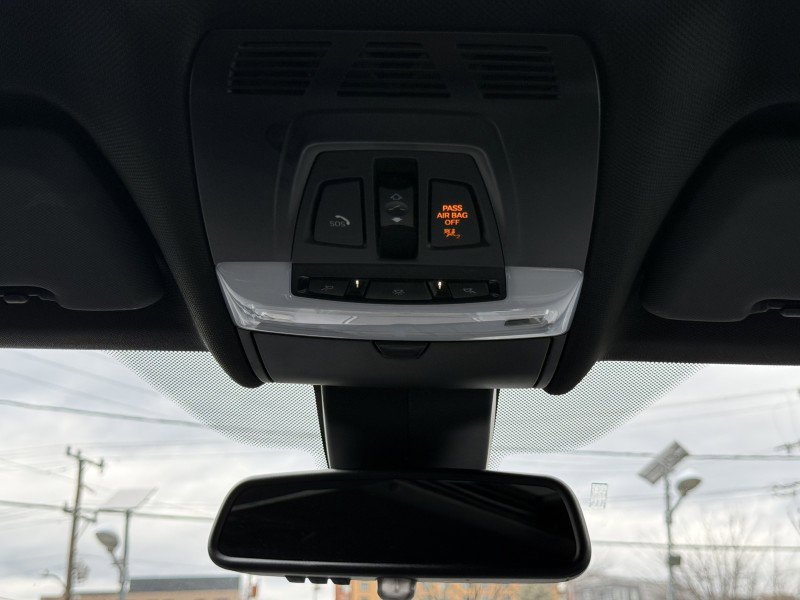 Used 2017 BMW X5 xDrive40e image 34