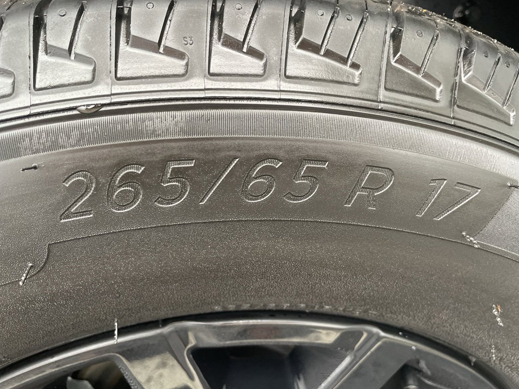 New 2026 Nissan Frontier SV image 28