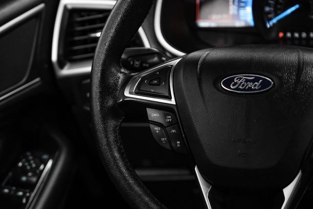 Used 2019 Ford Edge SEL w/ Equipment Group 201A image 17