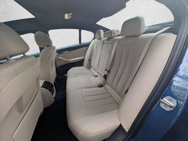 Certified 2023 BMW 530e w/ Convenience Package image 22