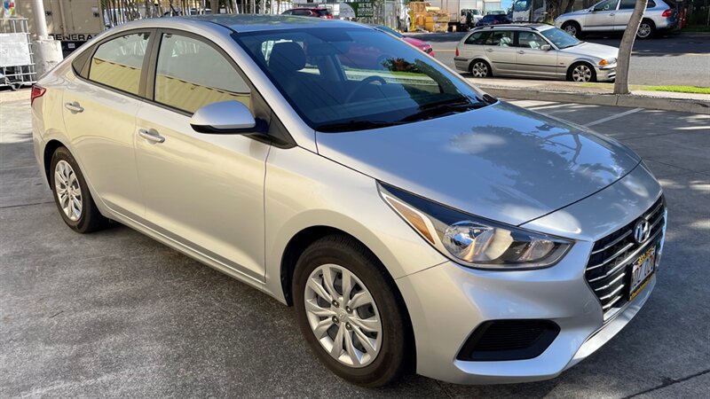 Used 2020 Hyundai Accent SE FWD image 4