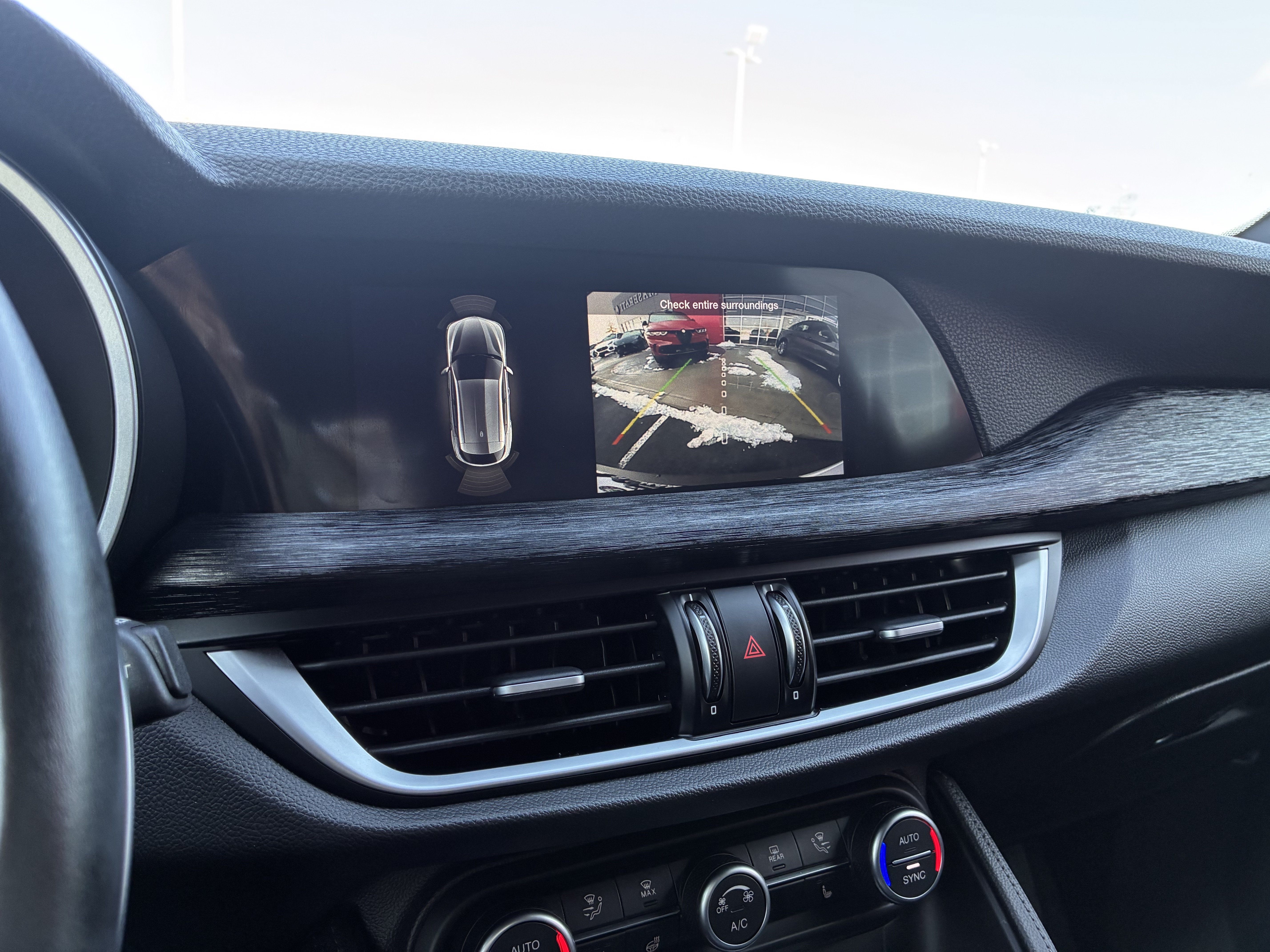 Certified 2024 Alfa Romeo Stelvio Sprint AWD/4WD image 16