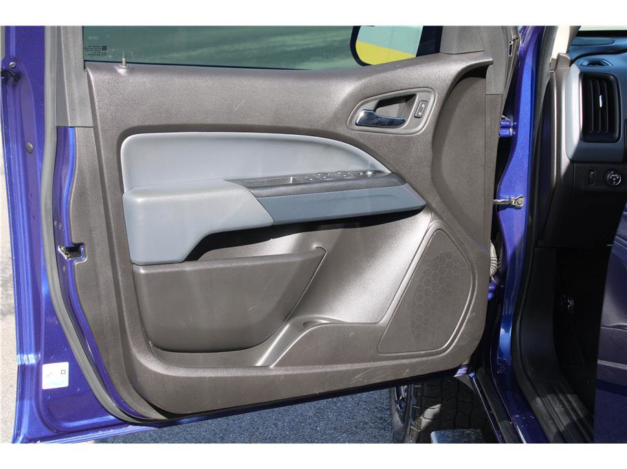 Used 2016 Chevrolet Colorado Z71 AWD/4WD image 7