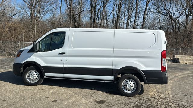 Certified 2024 Ford Transit 250 Low Roof AWD w/ Exterior Upgrade Package image 6