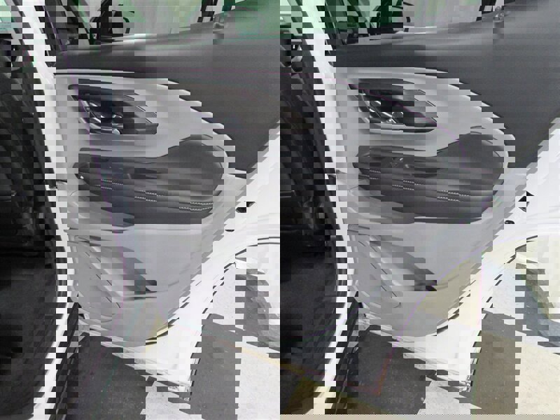 Used 2023 GMC Terrain SLT image 57