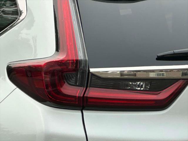 Used 2020 Honda CR-V Touring image 9