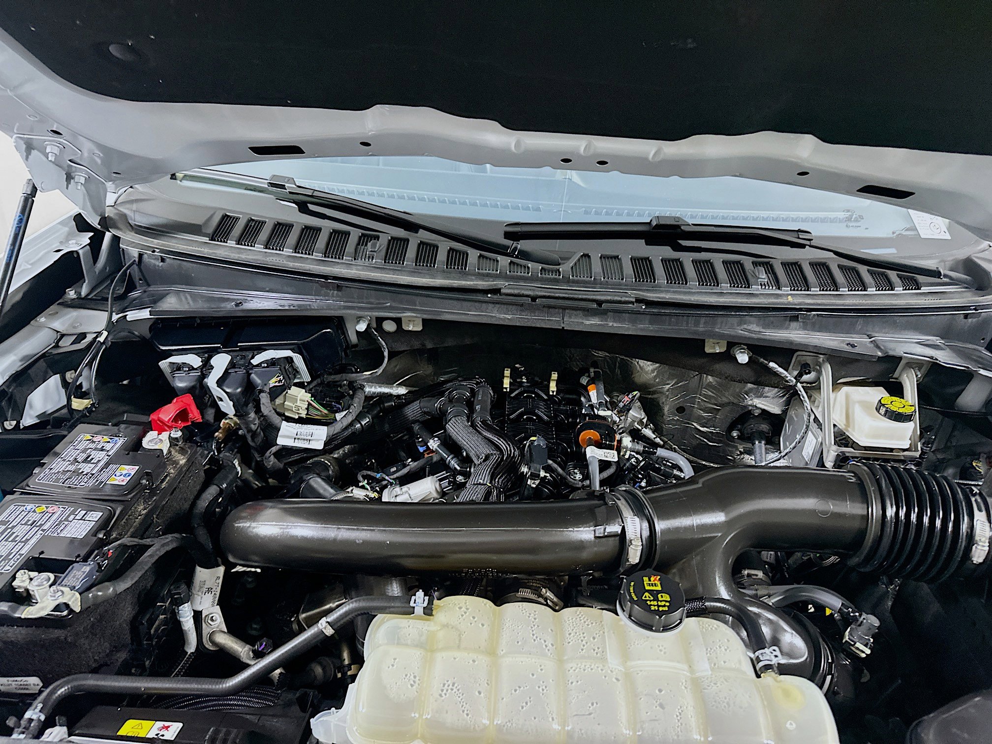 Used 2025 Ford Expedition Platinum image 36