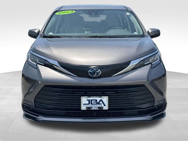Used 2023 Toyota Sienna LE FWD image 22