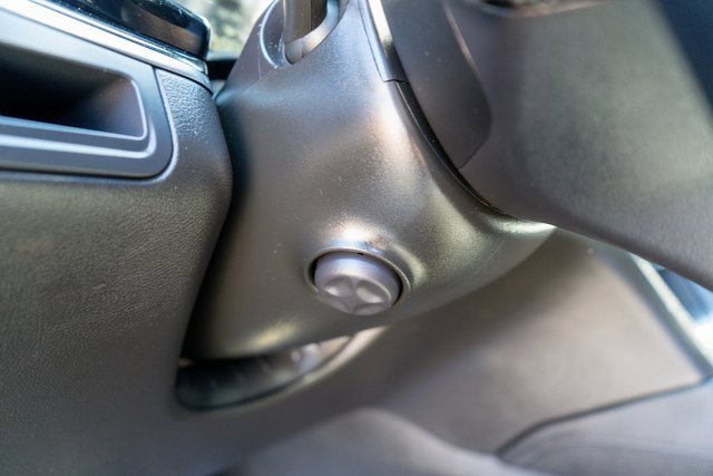 Used 2024 Cadillac XT6 Sport image 28