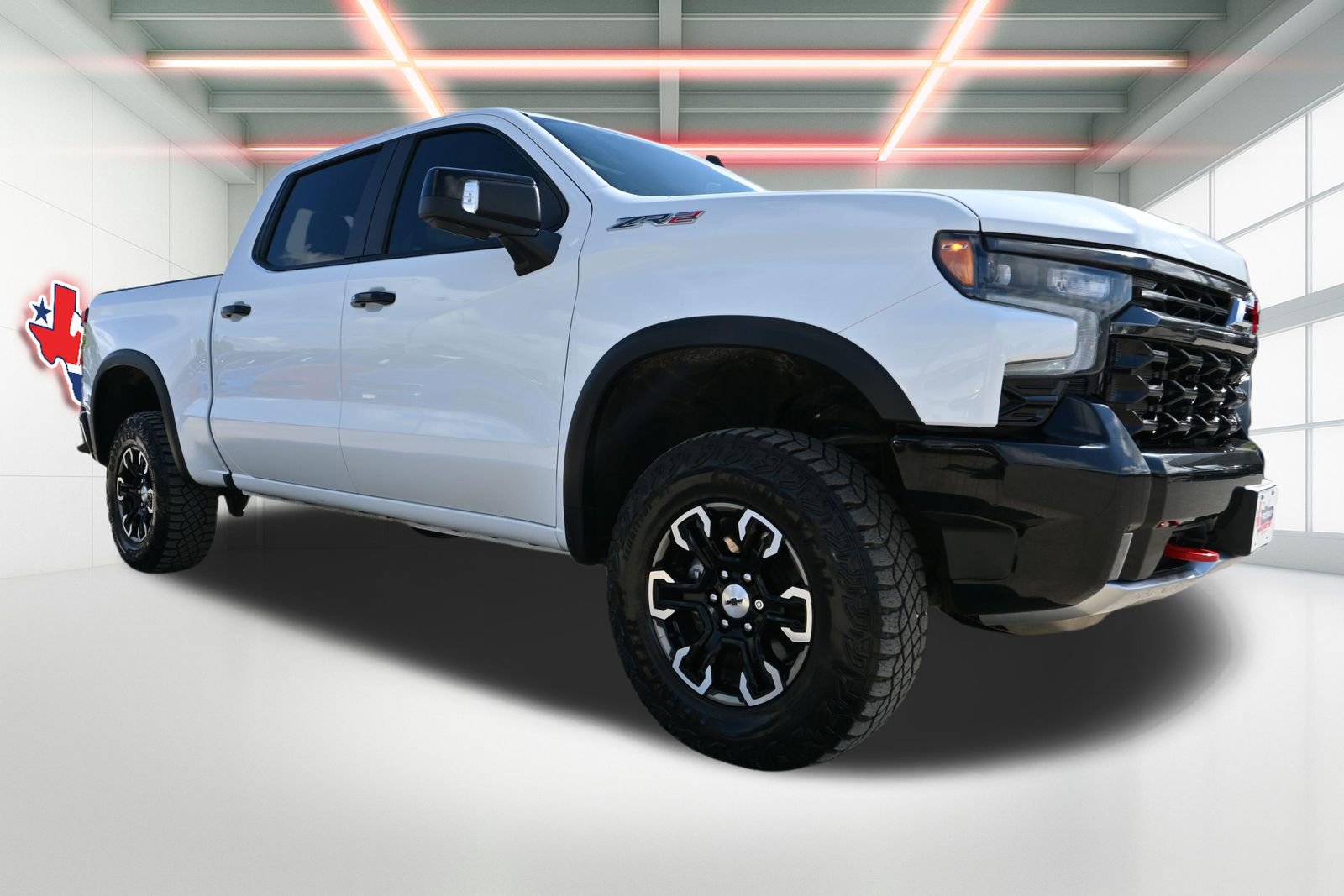 Used 2024 Chevrolet Silverado 1500 ZR2 w/ Technology Package AWD/4WD image 4