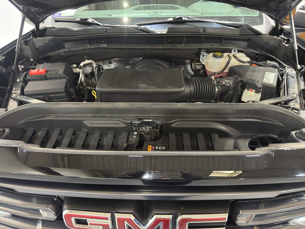 Certified 2021 GMC Sierra 1500 AT4 w/ AT4 Preferred Package image 42