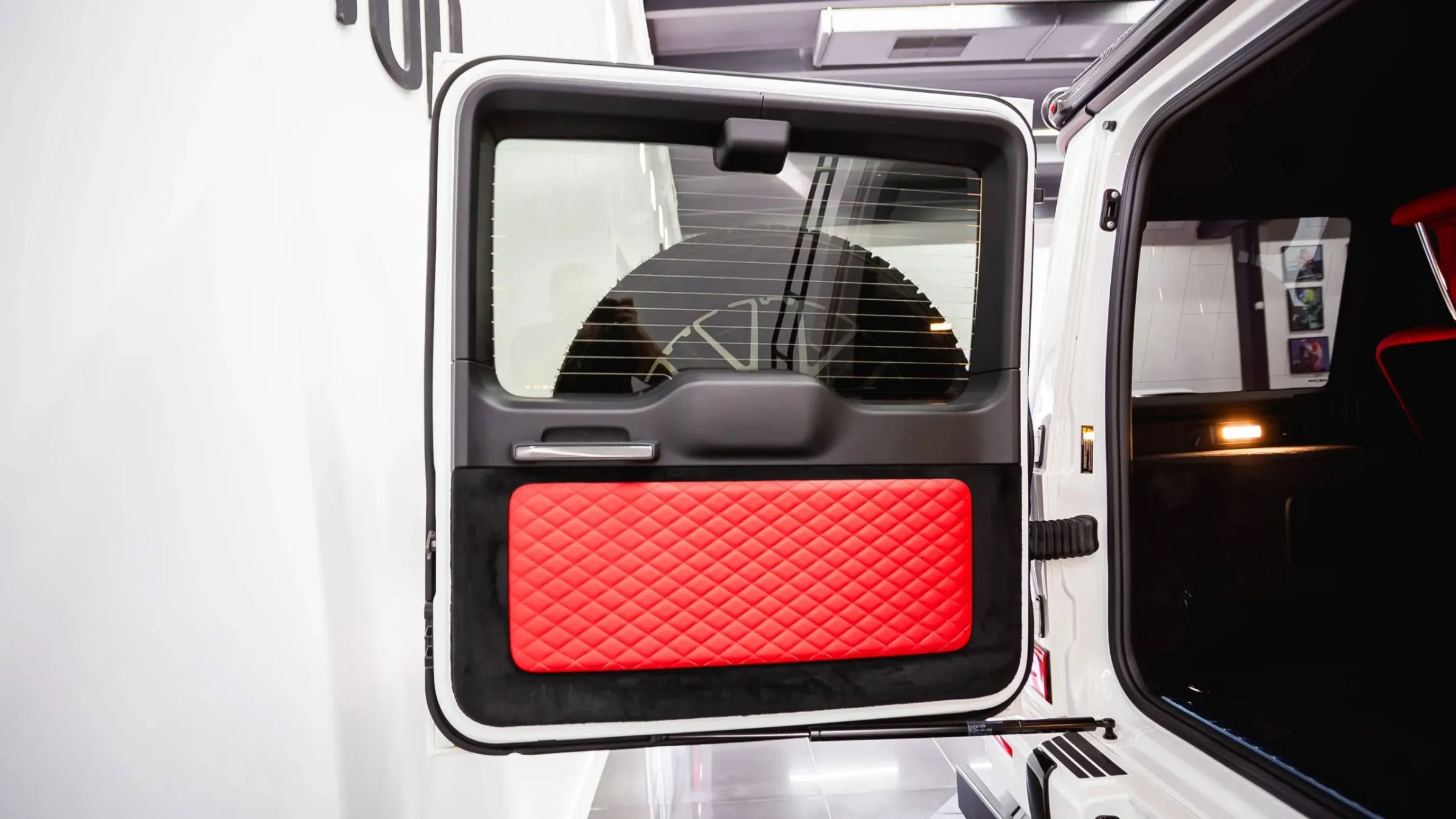 Used 2022 Mercedes-Benz G 63 AMG Squared w/ AMG Night Package image 23