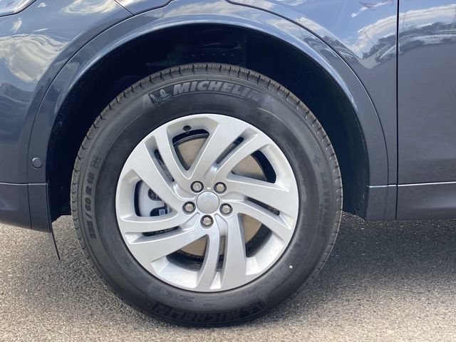 Used 2025 Land Rover Discovery Sport S AWD/4WD image 22