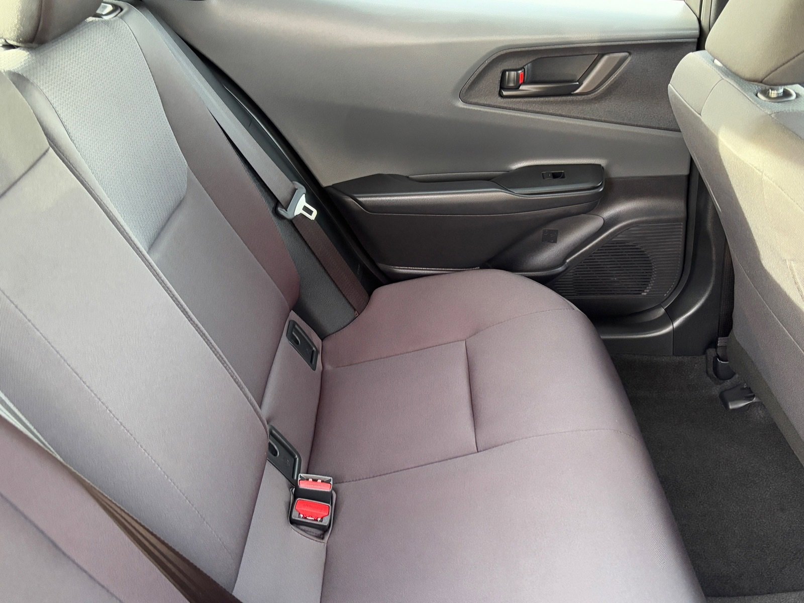 Used 2024 Toyota Prius LE image 14