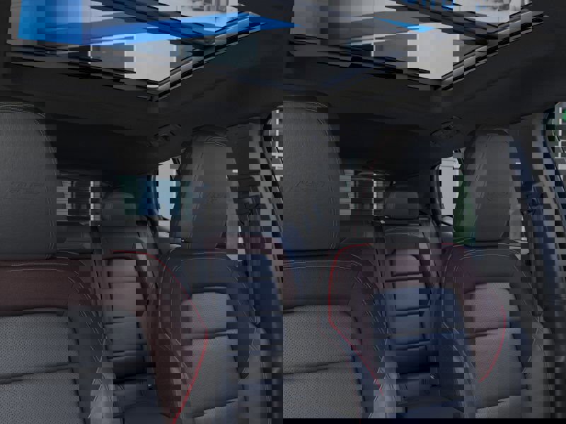 New 2025 Chevrolet Equinox EV RS w/ Convenience Package II image 24