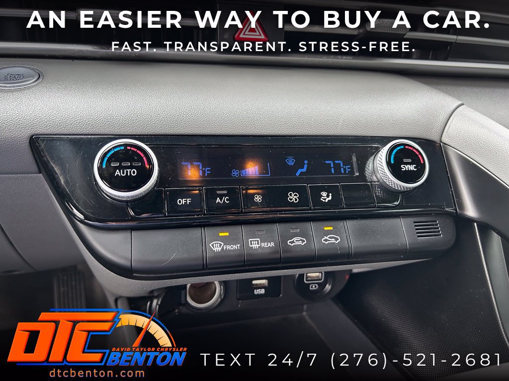 Used 2023 Hyundai Elantra SEL FWD image 20