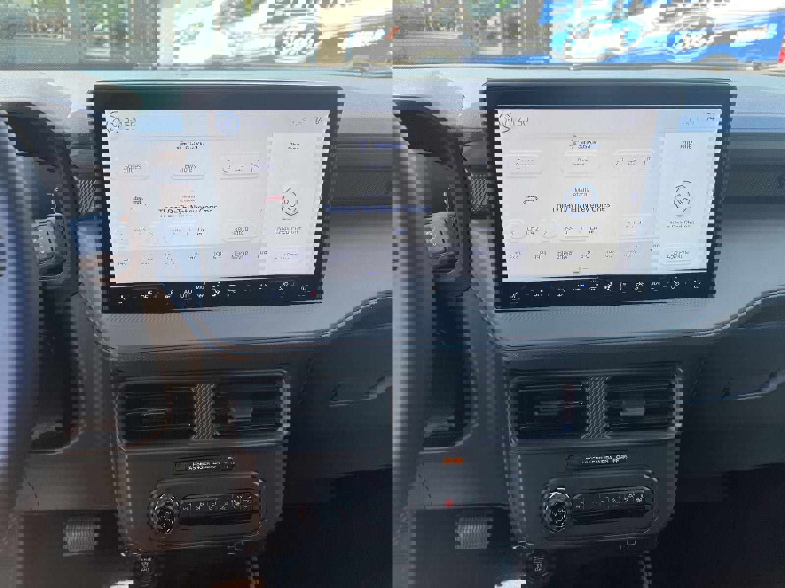 New 2025 Ford Maverick XLT w/ XLT Luxury Package image 23