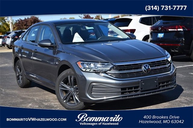 Certified 2024 Volkswagen Jetta SE w/ Panoramic Sunroof Package