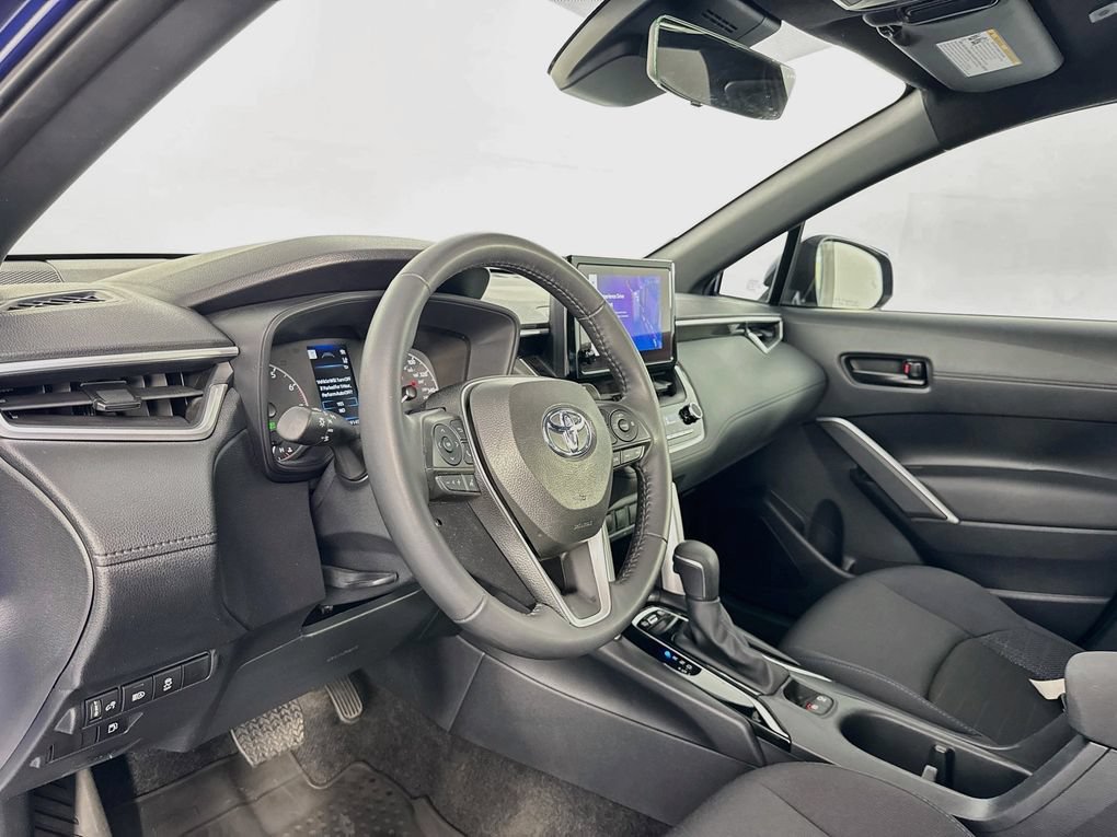 Used 2024 Toyota Corolla Cross AWD Hybrid image 14