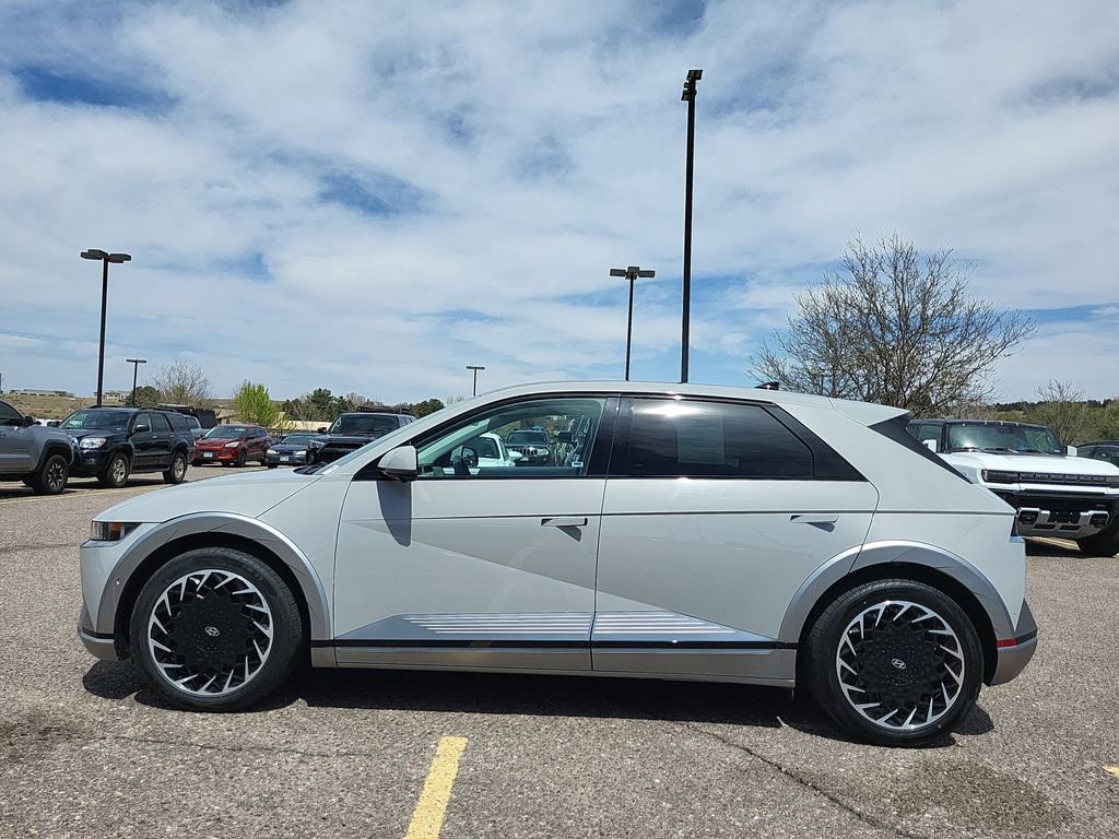 Used 2023 Hyundai Ioniq 5 Limited AWD/4WD image 7