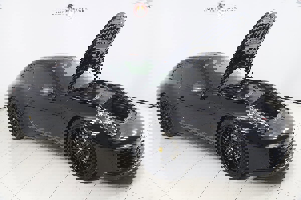 Used 2019 Porsche 911 Carrera T w/ Carrera T Interior Package image 26