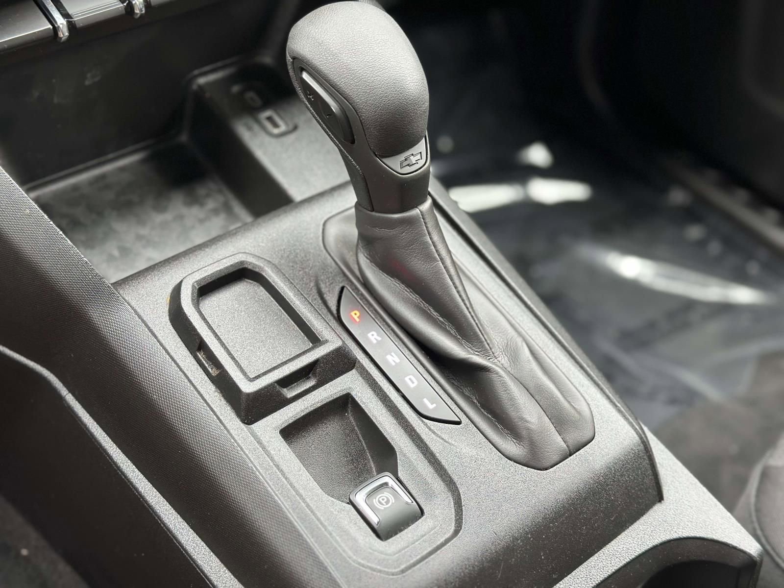 Certified 2024 Chevrolet Colorado W/T image 13