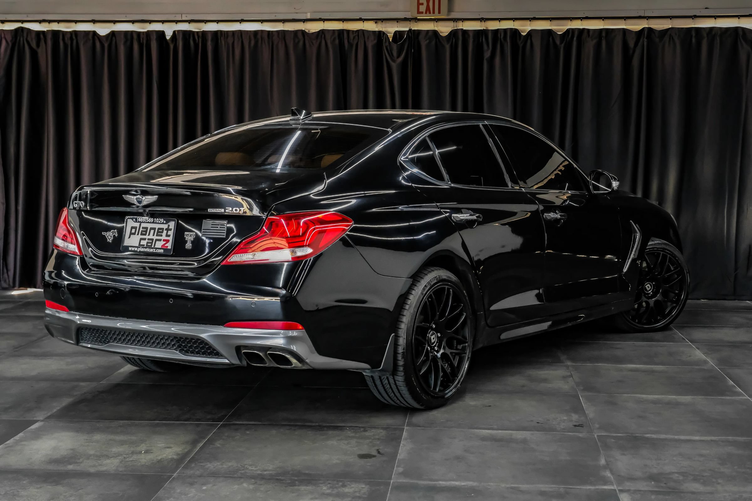 Used 2019 Genesis G70 2.0T Advanced w/ Dynamic Package AWD/4WD image 8